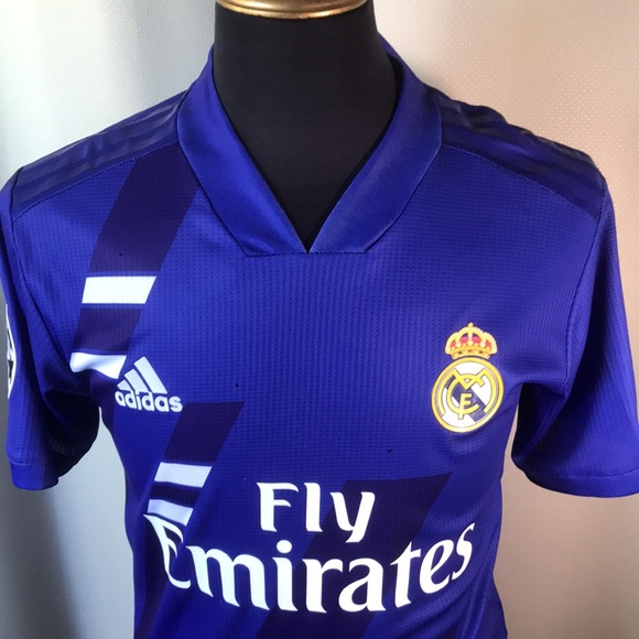 Real Madrid 2020/21 Adidas Training Jersey - Picture 5 of 13